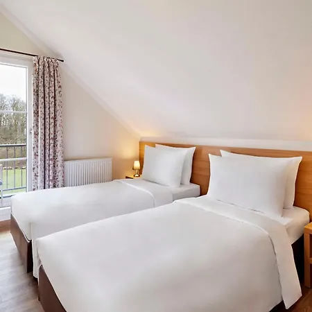 Üdülőpark Nuerburgring 3*