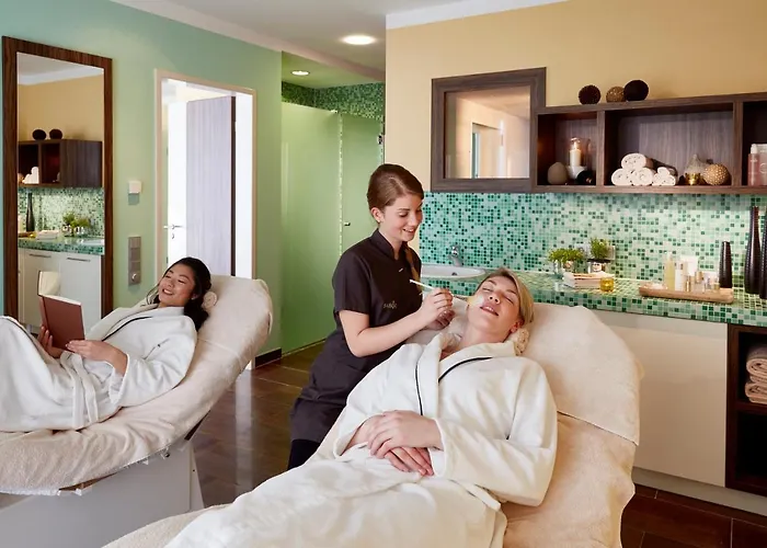 假日公园 Nuerburgring 3*