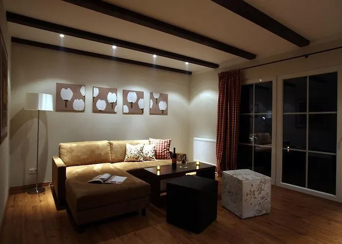 Nuerburgring 假日公园 3*